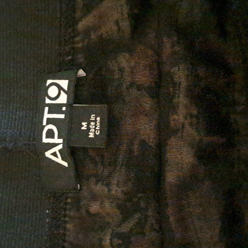 APT 9 SKIRT NWT Size Medium Floral W32" L 22" - Picture 3 of 4